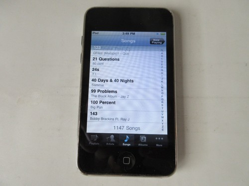 Apple iPod Touch 2nd Generation 8GB With (1145songs MB528LL) - Picture 12 of 17