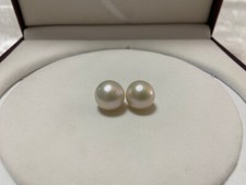 PAIR OF 10MM NATURAL SOUTH SEA GENUINE WHITE ROUND LOOSE PEARL HALF DRILLED AAA