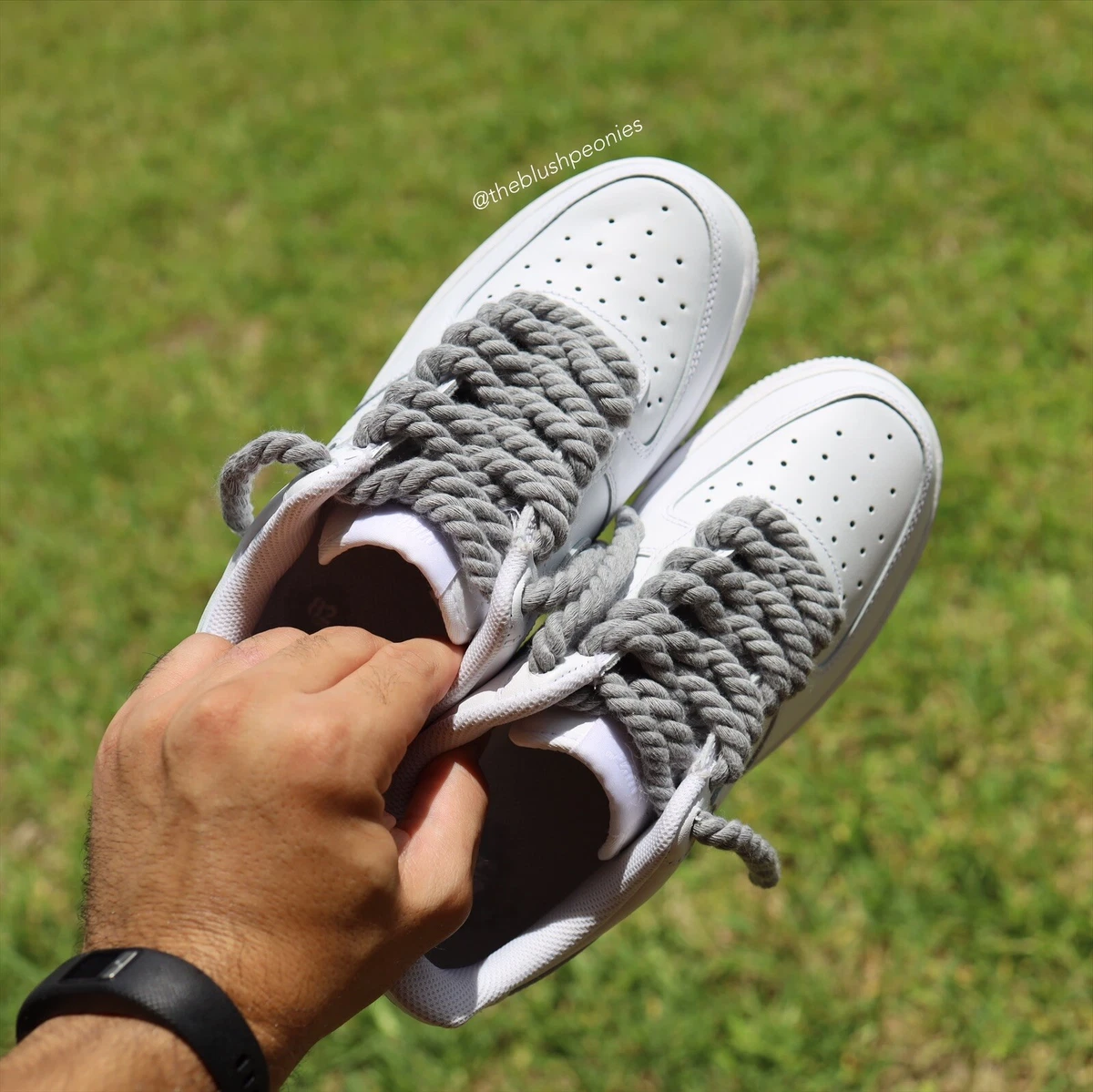 Lacet clearance gris nike
