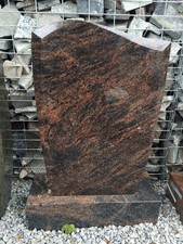 Grabmal Felsen Grabstein Grabanlage Granit rot/ schwqrz Friedhof Grab Denkmal