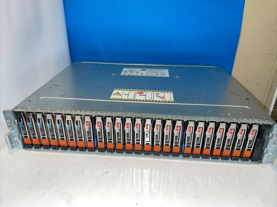 EMC Unity TAE 25-Bay Storage Array W/ 2x PWS 2x SAS Controller  #5 - Image 2 of 4