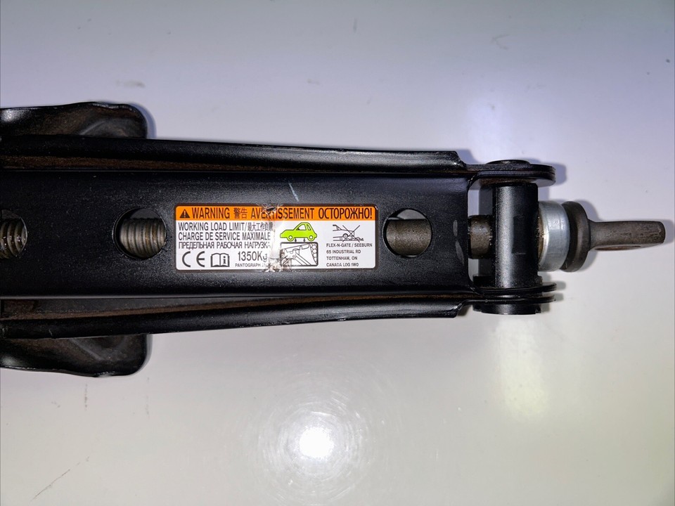 2011 2020 TOYOTA SIENNA JACK SPARE WHEEL TOOLS eBay