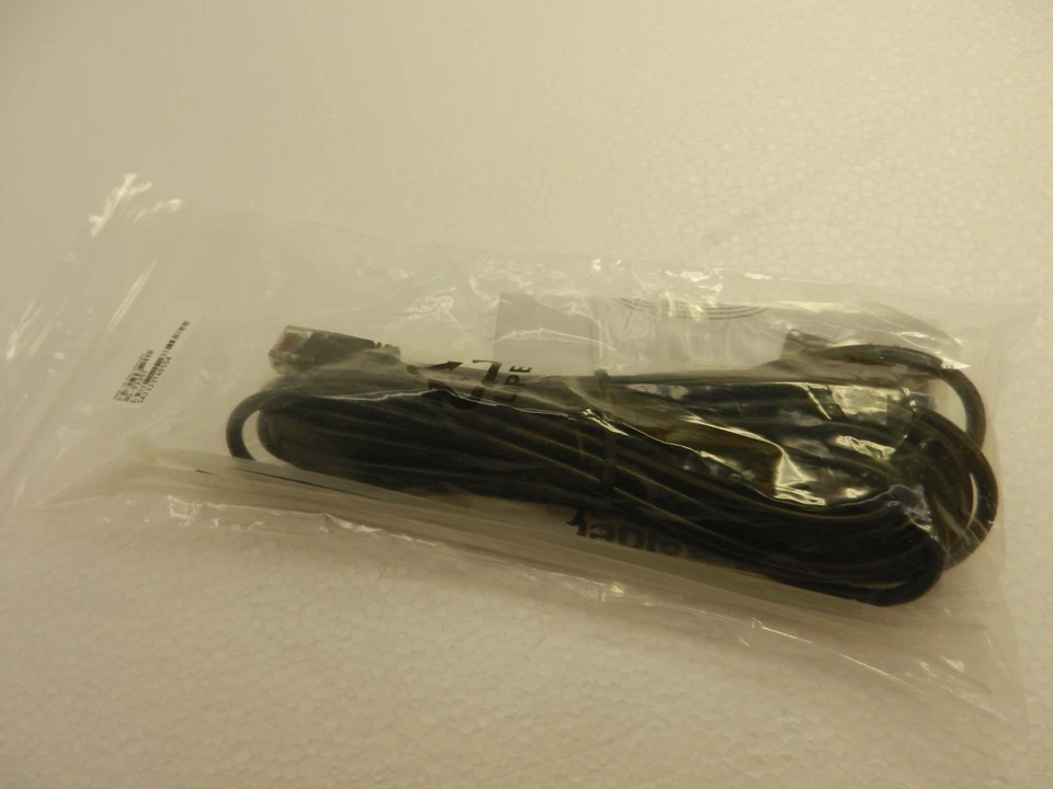 Brand New Sealed APC Temperature Sensor AP9335T - Image 2 of 3