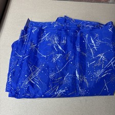 Tissu satiné abstrait bleu, or, argent, 45” X 216” MCM