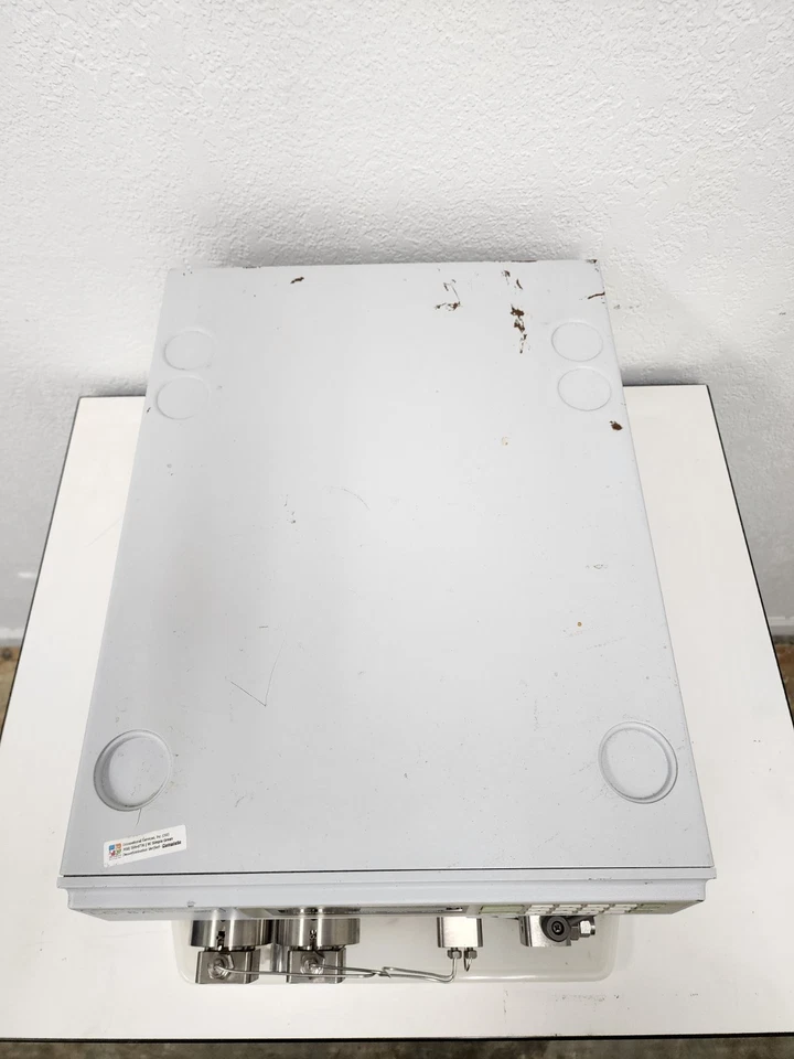 Bomba de cromatografía líquida preparativa Shimadzu LC-8A enciende Foto 4 de 4