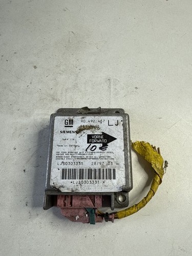 Opel Omega B Steuergerät Airbag 90492467