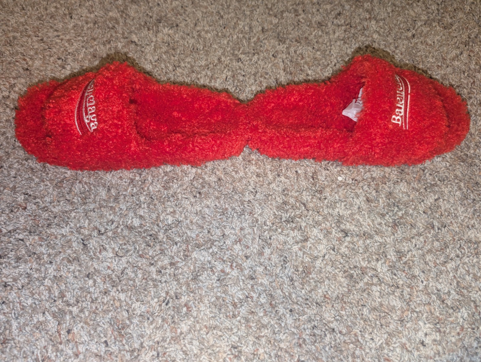 Brand New Men's Red Fur Balenciaga Slides Size 11 Eur45 (light damage box) thumbnail 4