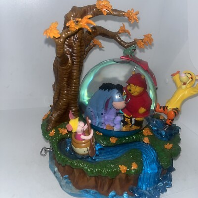Disney Winnie The Pooh Rainy Day Snowglobe Large Little Black Rain