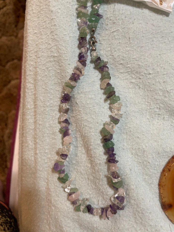 набор аметист ожерелье с эмалью бабочка золотой тон брошюра и 2 ожерелья остроумие - Изображение 3 из 4