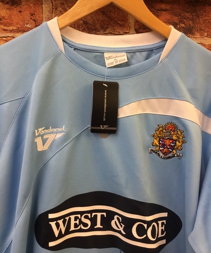 Dagenham & Redbridge 2012/13 Signed Away Shirt Stuart Williams Football Top BNWT - Picture 3 of 14
