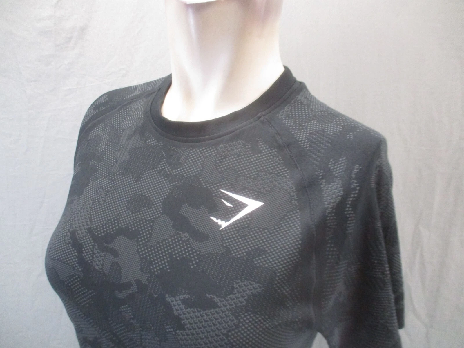 gymshark crew neck short sleeve breathable athletic shirt