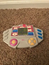 Vintage 1999 Tiger Hollywood Squares Handheld Electronic Game Works