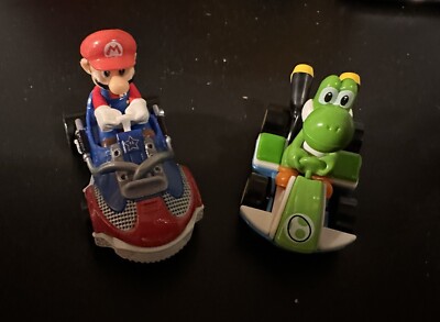 Super Mario Kart Hot Wheels Lot of  2 - Mario & Yoshi 2018 Die Cast Diecast