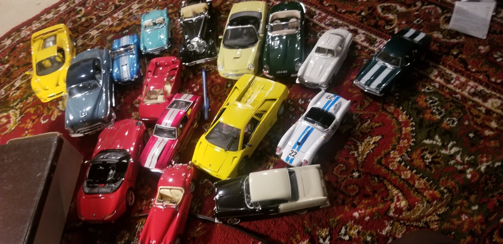 Collection Of 16 Vintage Collector Diecast Used Cars Scale 1.24 And 1.