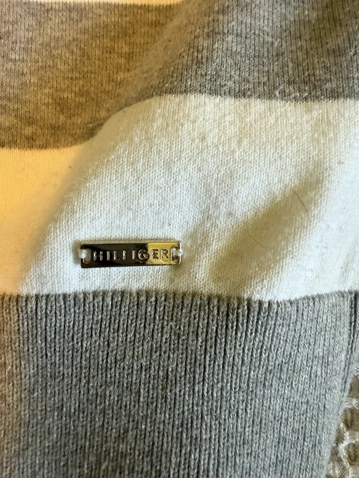 Tommy Hilfiger Suéter Rayas Cuello Alto Gris Blanco Puño Botón Para Mujer Grande Foto 2 de 4