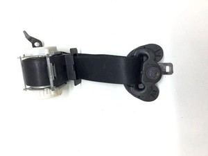 BMW 1 E87 Sicherheitsgurt vorne rechts 33017492 2.0 Diesel 2008 32810204