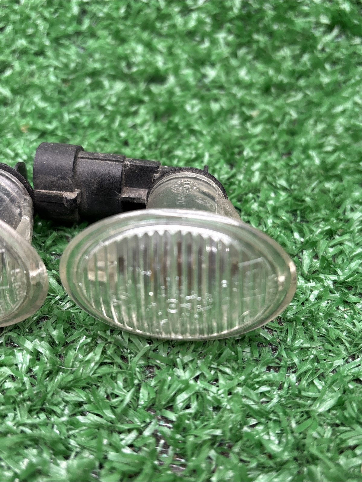 03-17 Maserati Quattroporte Front Right & Left Side Fender Marker Light Lamp OEM