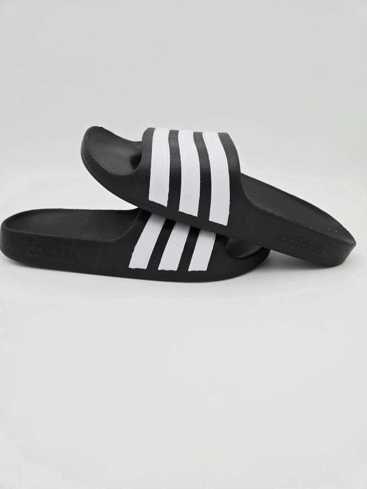 Adidas Adilette Aqua K Classic Slides Nero Bianco F35556 Unisex Giovane Taglia 2 NUOVE