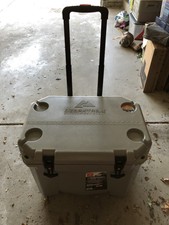 ozark trail 60 qt high performance rolling cooler