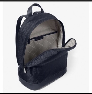 MICHAEL KORS Morgan Signature Backpack Admiral-New | eBay display picture 1