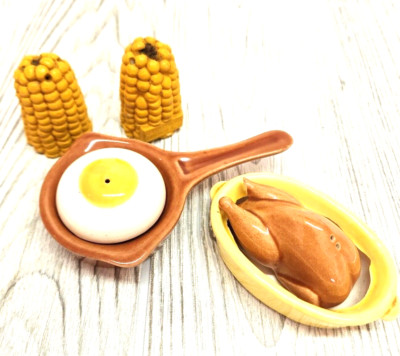 Frying Pan/ Fried Egg- Roasted Turkey in Pan and Corn Cob Salt & Pepper Shakers