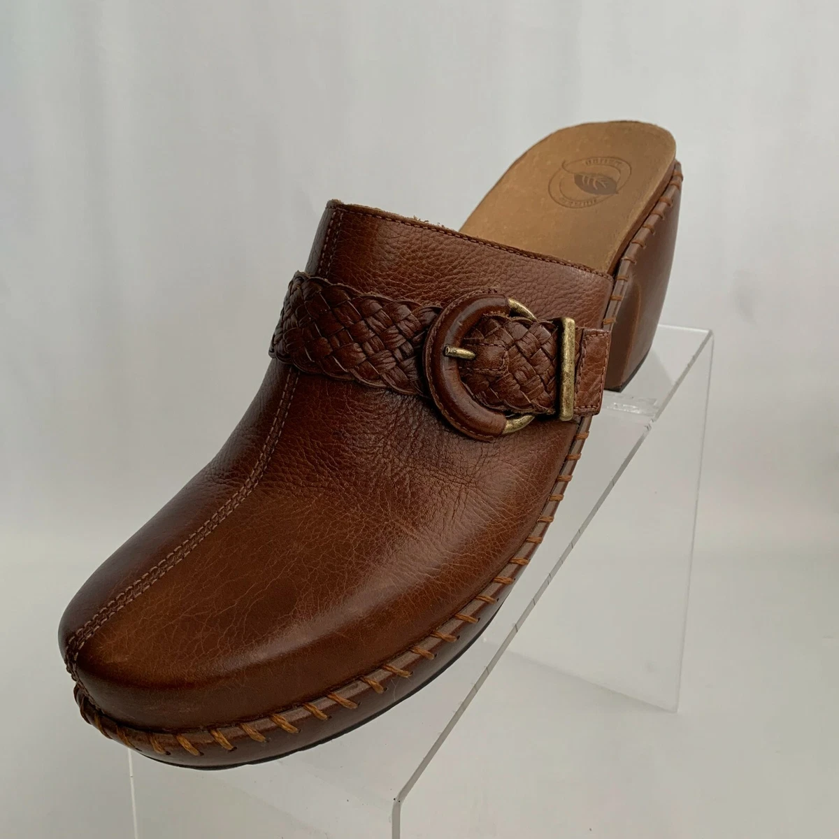 Where are nurture sales shoes made