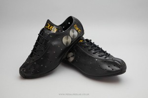 leather cycling shoes