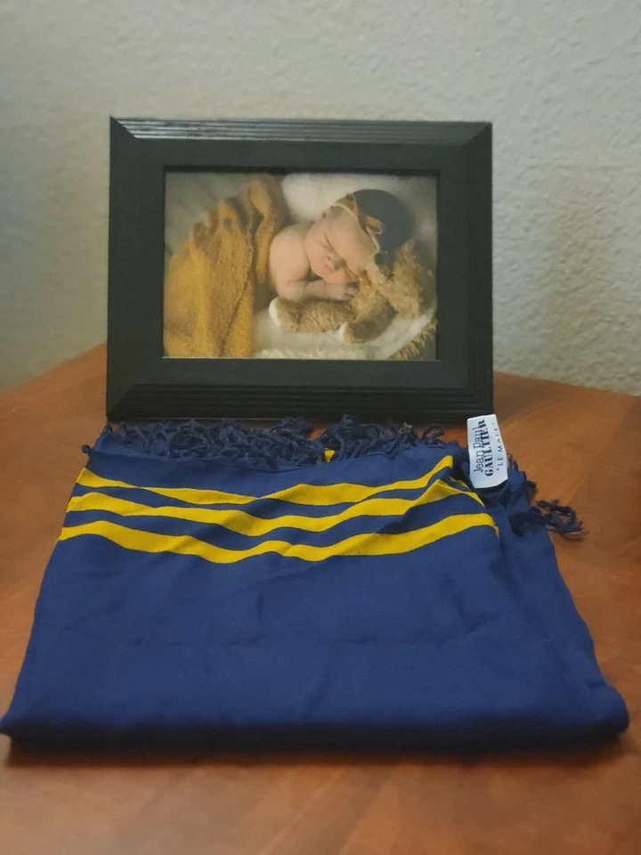 JEAN PAUL GAULTIER LE MALE Rayas Azul Real y Amarillo 100% Viscosa Foto 2 de 2