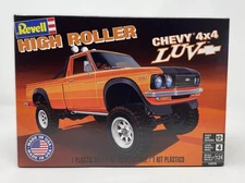 Revell 1/24 Scale Chevy 4x4 LUV High Roller Plastic Model Kit 14576