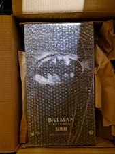 New Hot Toys MMS770 Batman Returns 1/6 Batman Deluex Version in stock