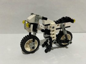 Lego Technic Cafe Racer 8810 Complete With Box & Instructions
