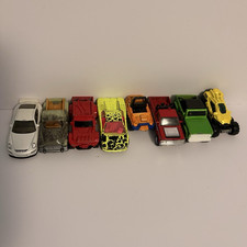 Lot of 8 Matchbox Cars