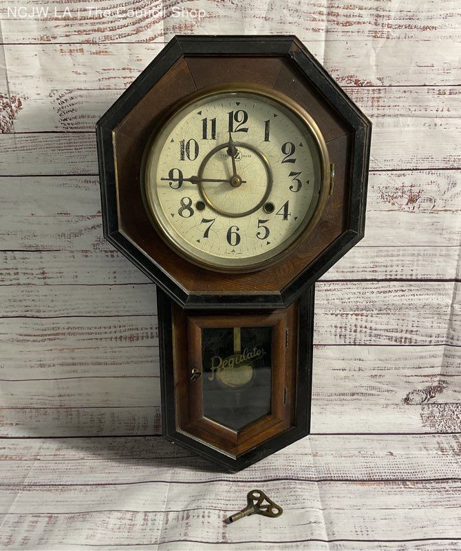 Vintage Antique Wooden Z Wall Clock Made in Japan Yokohama 21.5"