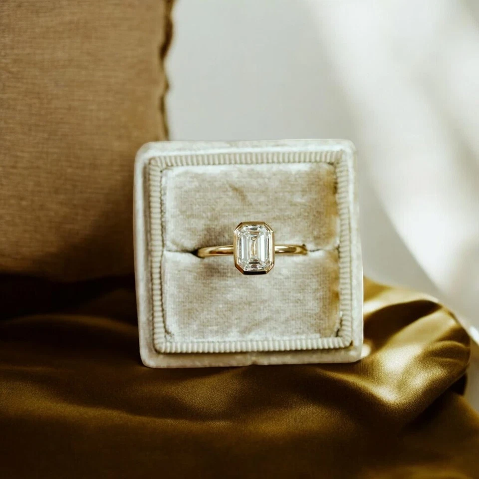 IGI Certified 1 Ct Lab Grown Emerald Diamond Engagement Ring 14k Yellow Gold - Image 3 of 4