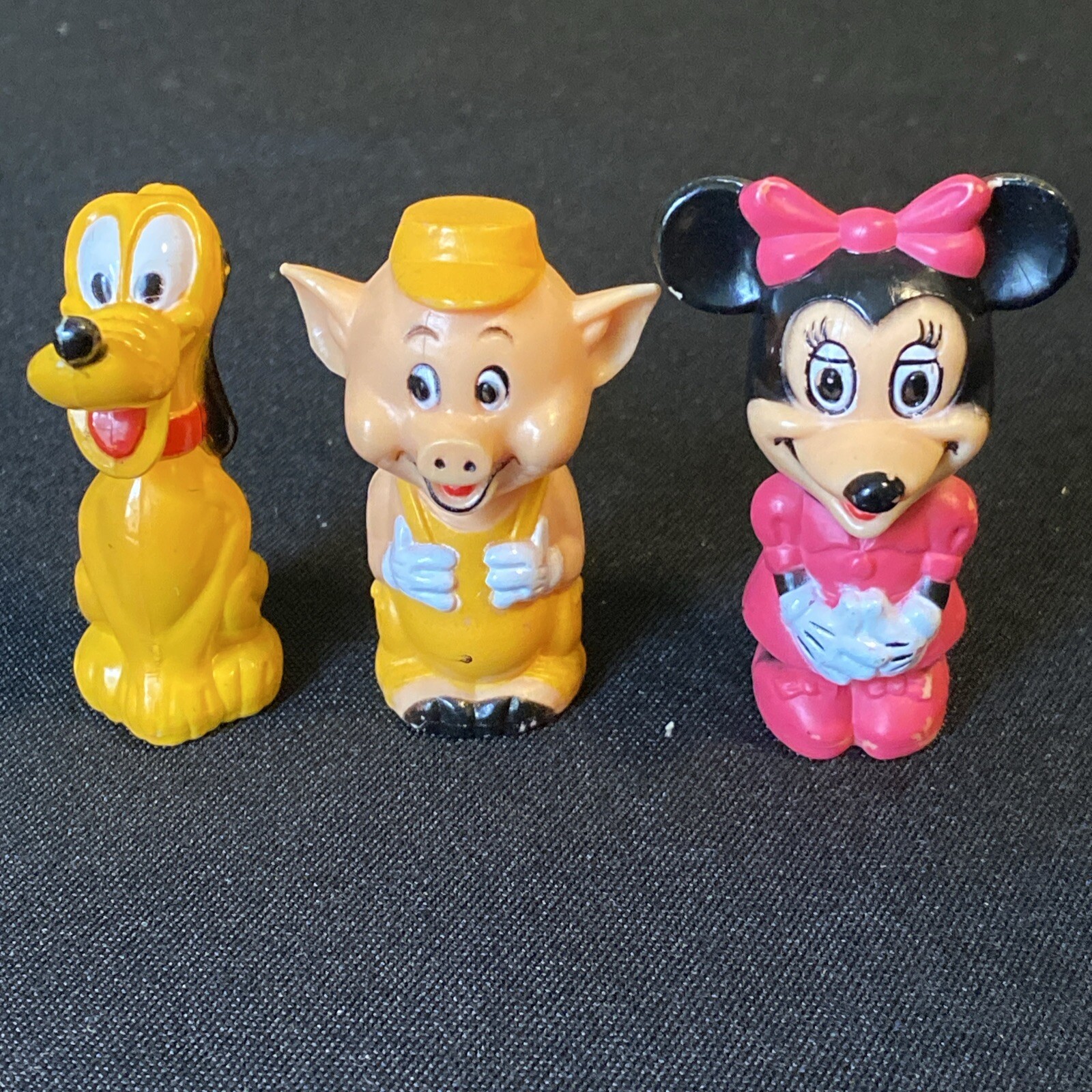 Лот винтажных фигурок Walt Disney свинья Плуто Минни-Маус Playmates поезд или карандаш топпер