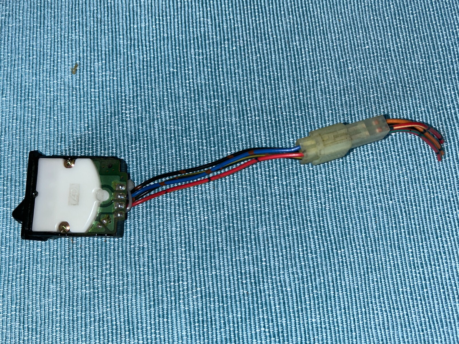 Picture 3 of 4