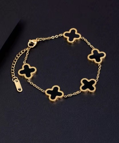 Women’s Gold Black Clover Bracelet Irish Shamrock Stainless Steel Boho her Gift - Picture 4 of 4