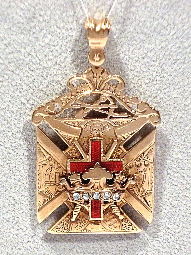 SOLID 14K YELLOW GOLD DIAMONDS KNIGHTS TEMPLAR MASONIC FOB eBay