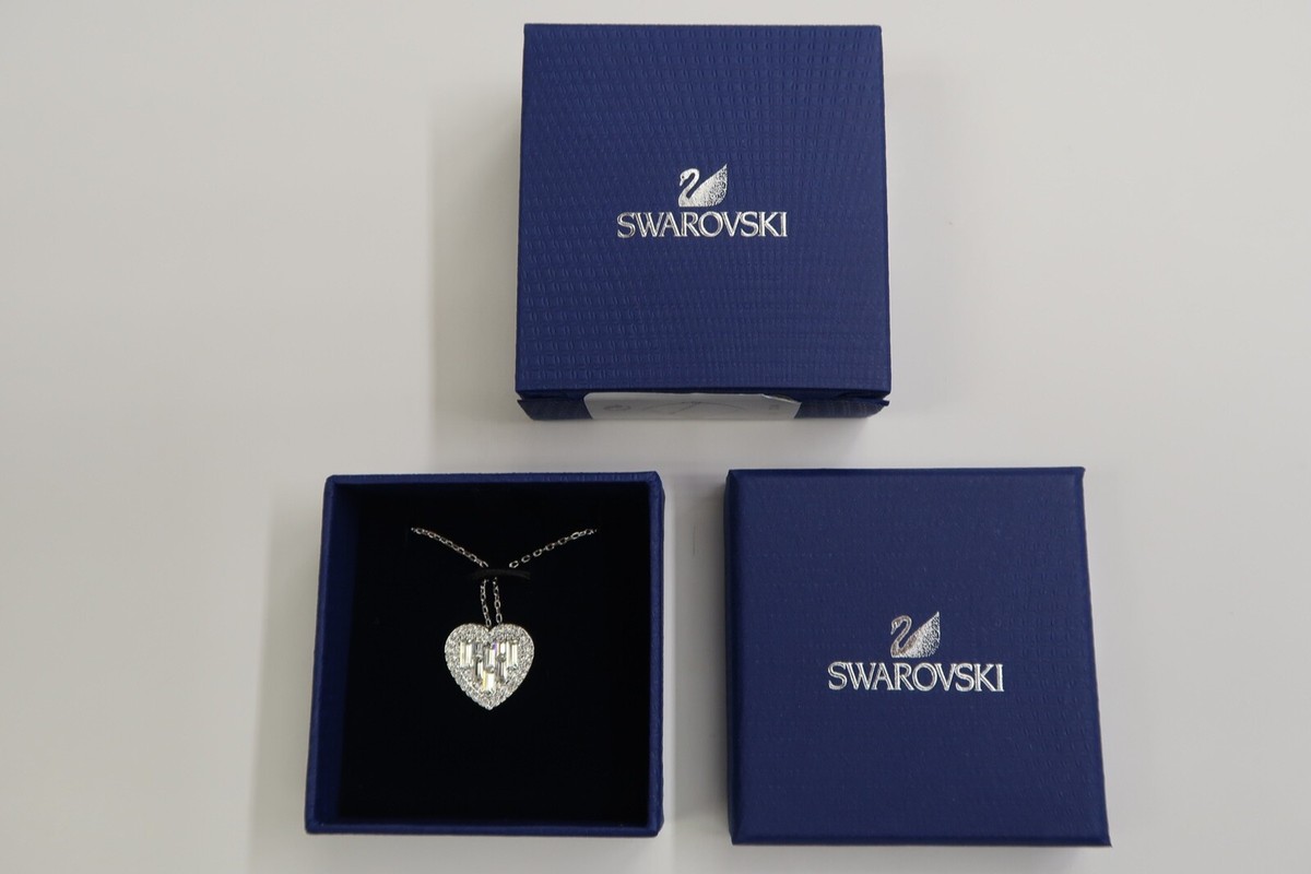 SWAROVSKI Sybil Heart Crystal Pendant Rhodium Plated 1157993 New 