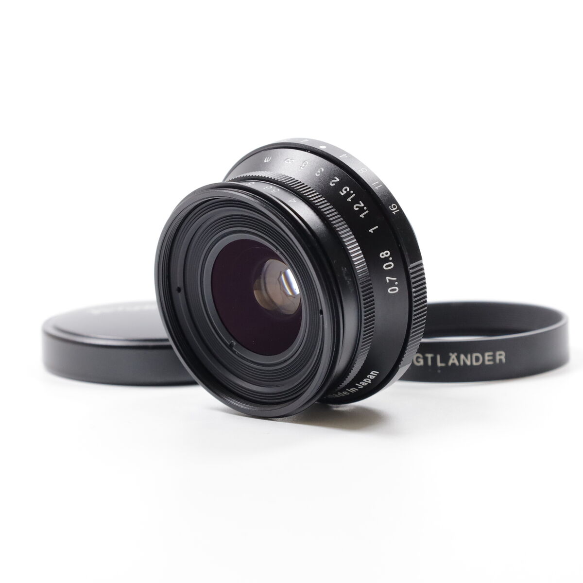 Voigtlander SNAPSHOT-SKOPAR 25mm f4 MC L39 [Near Mint Voigtlander SNAPSHOT-SKOPAR 25mm f4 MC L39 [Near Mint