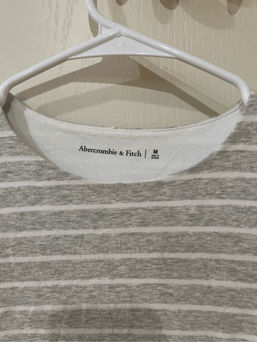 Body Abercrombie and Fitch Rayas Manga Larga Talla Mediana - Imagen 2 de 5