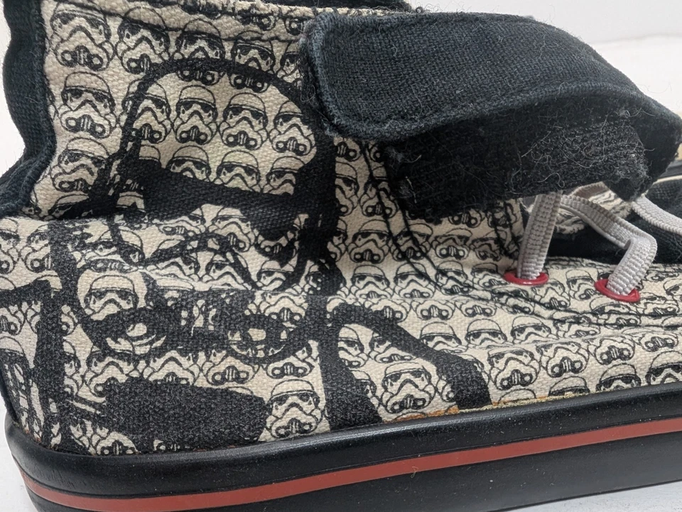 Star Wars Stormtrooper Niños o Niñas Niños Talla 10 Lona Parte Superior Alta Tenis Zapatos Foto 2 de 4