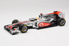 530111873 McLaren MP4-26 Mercedes Vodafone n3 L. Hamilton Showcar 2011 Minichamp