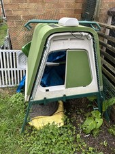 Omlet Eglu Go Up Coop House - Includes Feeders & Bedding