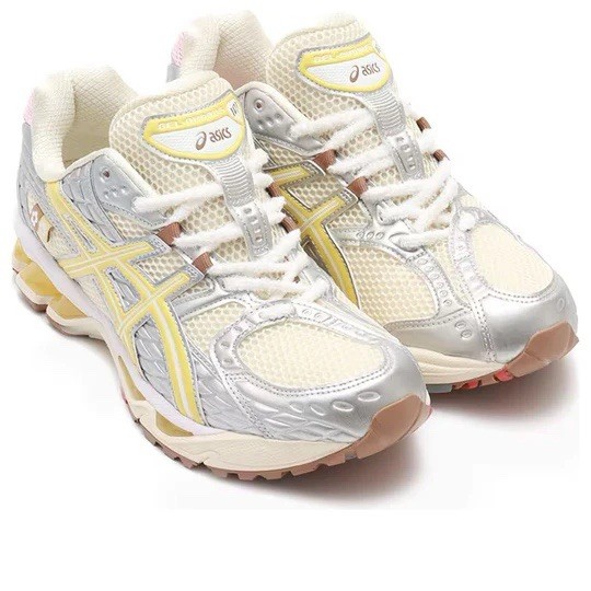 VANDY THE PINK × atmos × Asics Gel Vandy The Pink × Atmos × Asics Gel-Nimbus 10.1 Banana Split