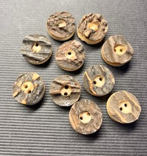 10 Antique Stag Antler Horn 15mm Buttons