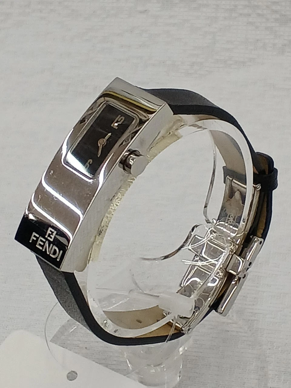Orologio Fendi 3300L us 16 cmn conffi