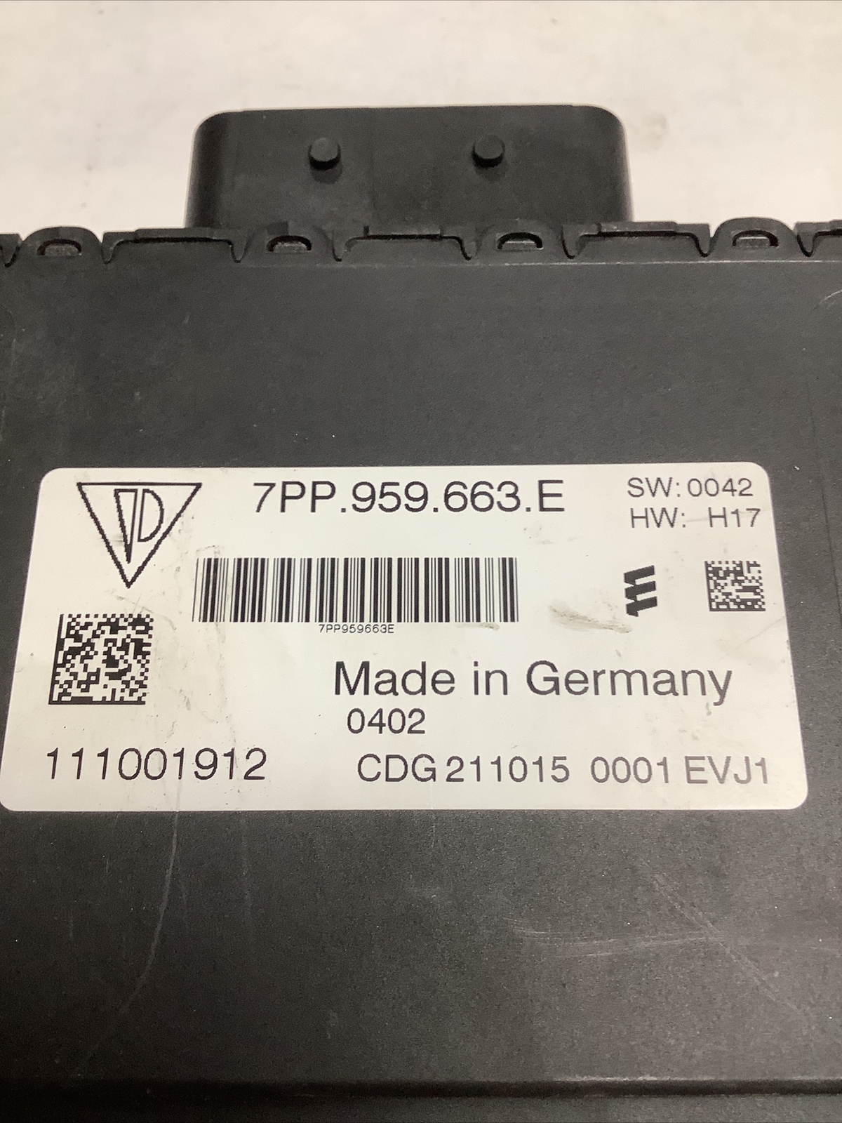 2016 Porsche Panamera OEM Start Stop Voltage Converter Control 