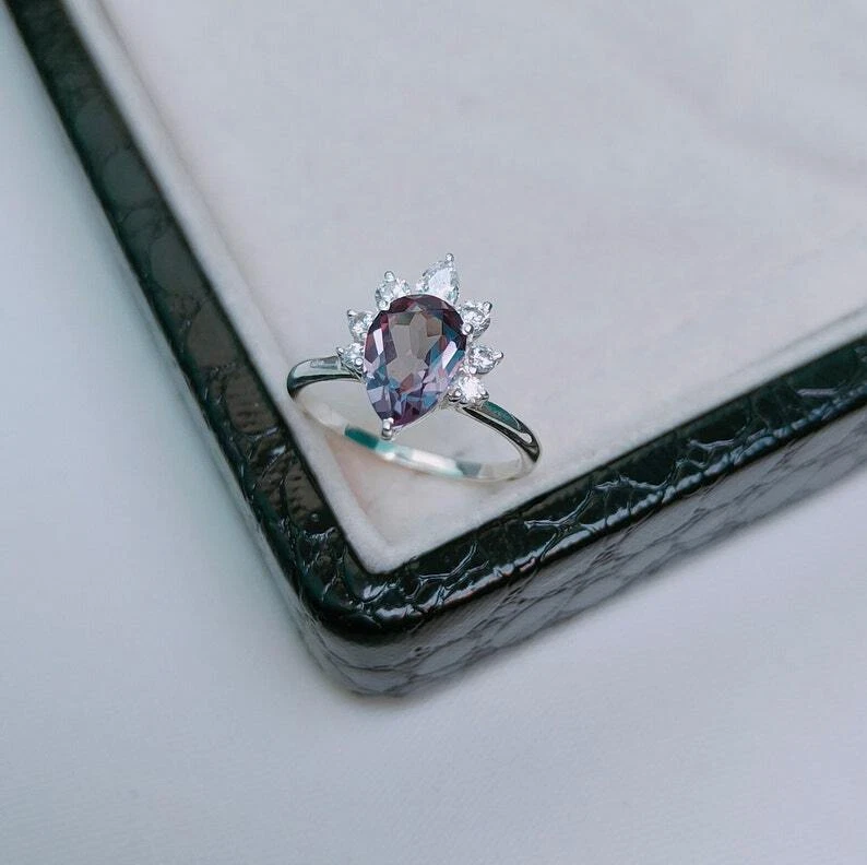 Anello alessandrite, anello alessandrite creato in laboratorio, anello in arg... - Immagine 2 di 4
