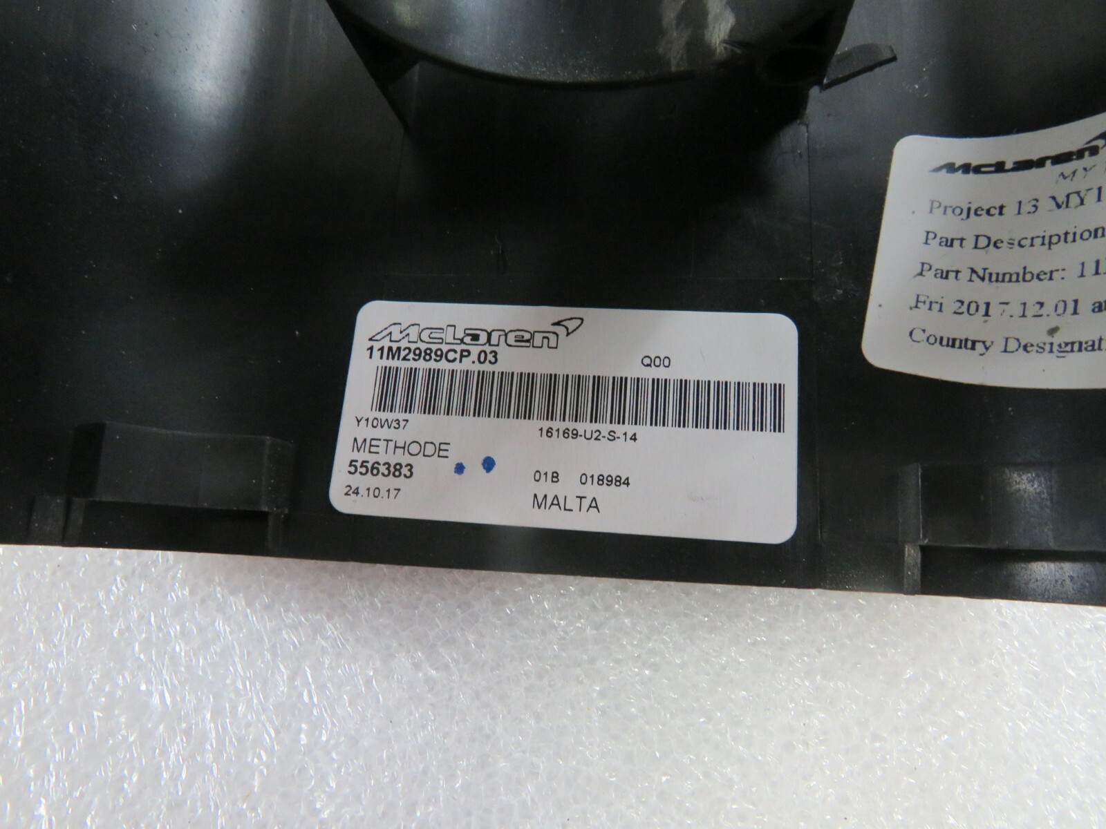 McLaren 570S, Column Cover, Used, P/N 11M2989CP